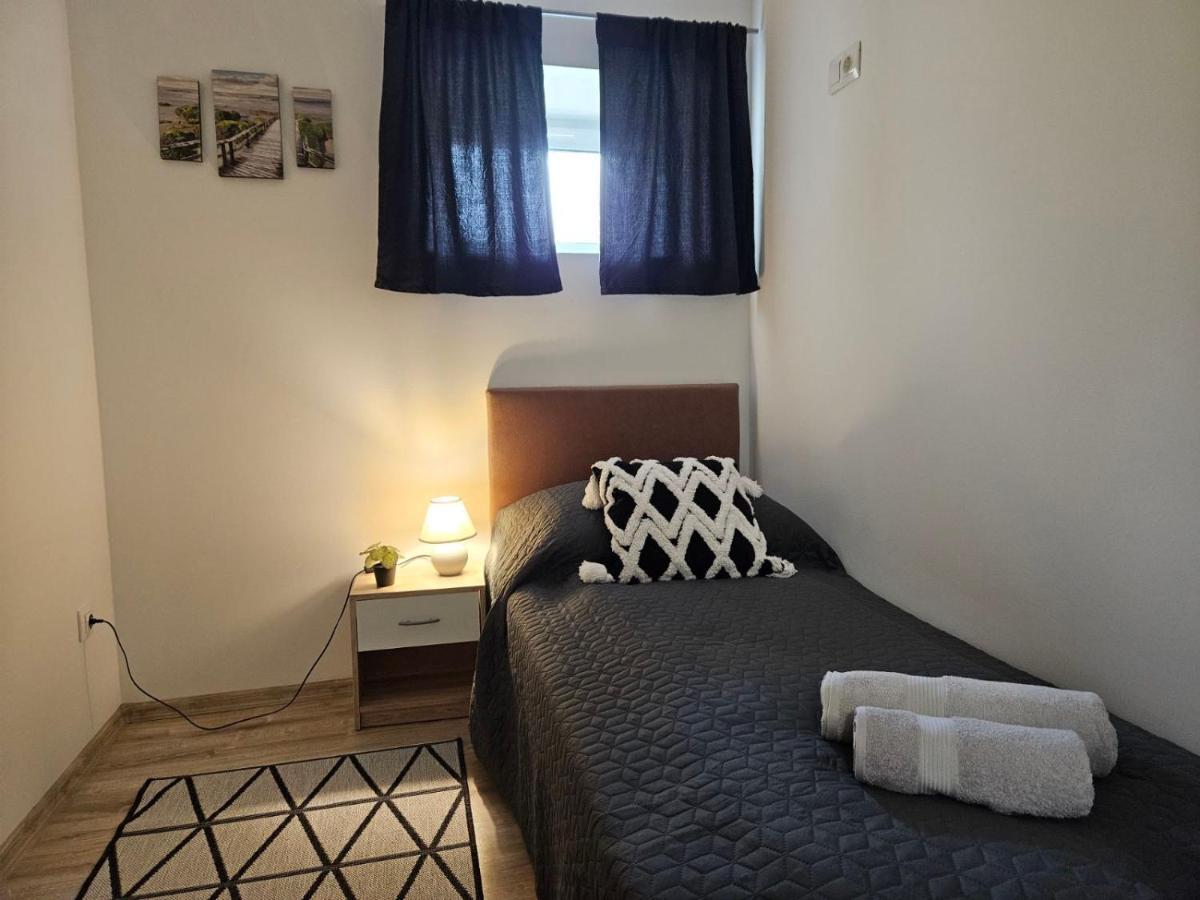 Holiness Apartmanok Szeged Eksteriør billede