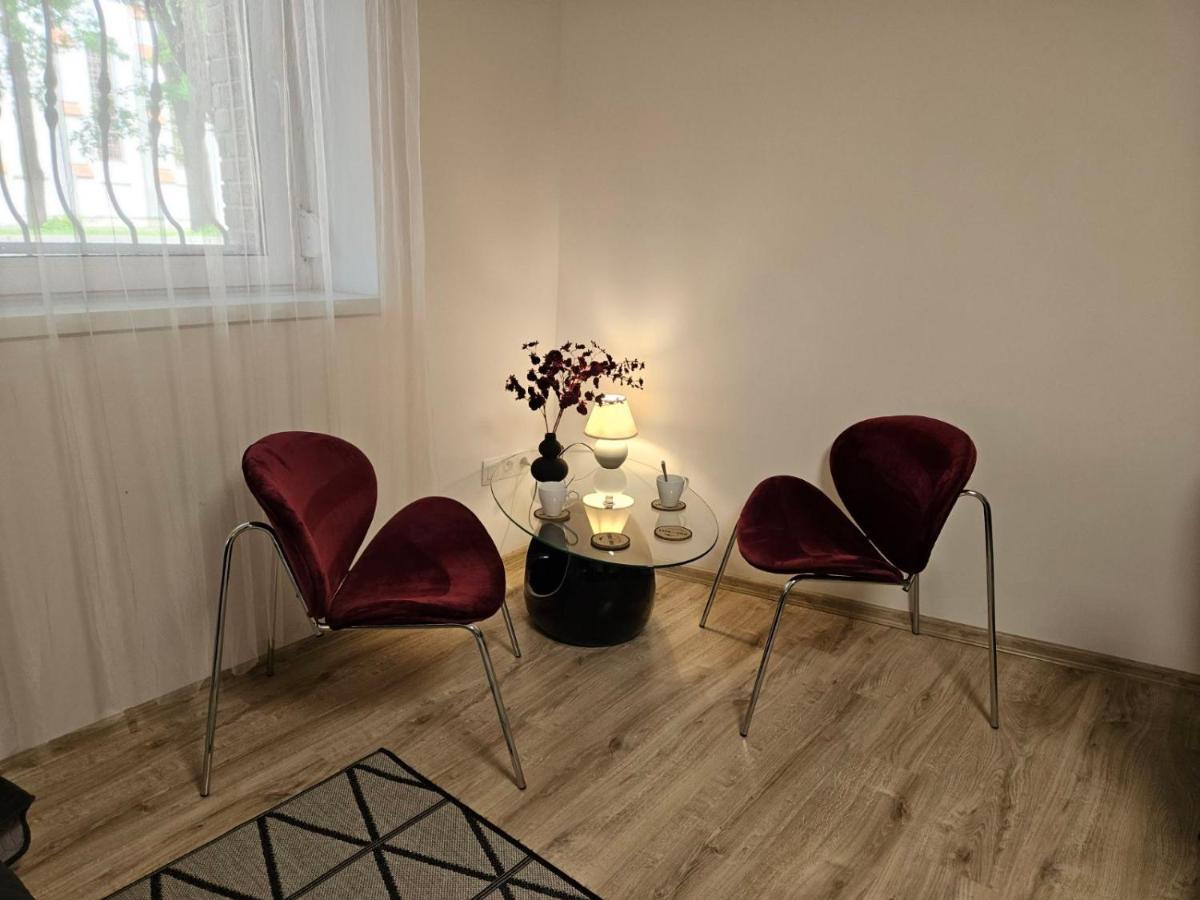 Holiness Apartmanok Szeged Eksteriør billede